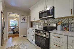 3051 Coral Park Dr, Cincinnati, OH 45211 - Photo 14