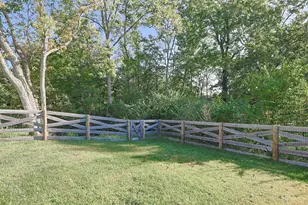 9200 Village Green Dr, Montgomery, OH 45242 - Photo 44
