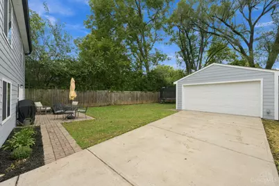608 Centre Street, Loveland, OH 45140 - Photo 32