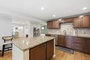 608 Center St, Loveland, OH 45140 - Photo 14