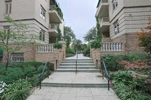 2376 Madison Rd, Cincinnati, OH 45208 - Photo 26