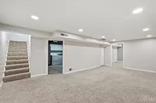 7141 Bluecrest Dr, Anderson Township, OH 45230 - Photo 22