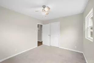 3286 Rinda Ln, Colerain Township, OH 45239 - Photo 10