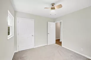 3286 Rinda Ln, Colerain Township, OH 45239 - Photo 8