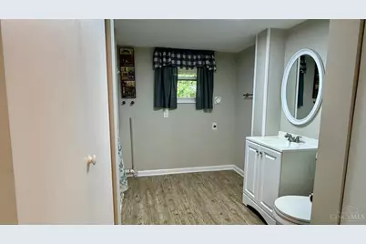 140 Country View Drive, Harrison, OH 45030 - Photo 12