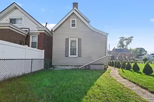 216 Linden St, Elmwood Place, OH 45216 - Photo 4