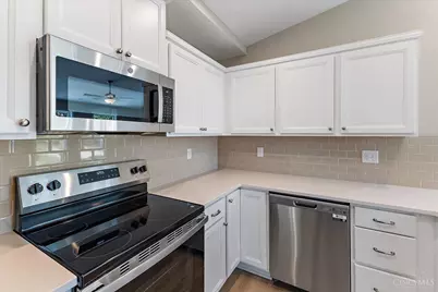 425 Pilot Point #1-305, Vandalia, OH 45377 - Photo 6