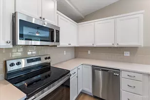 425 Pilot Point, Vandalia, OH 45377 - Photo 6