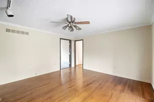 7637 Delview Dr, West Chester, OH 45069 - Photo 8