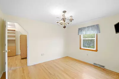 7637 Delview Drive, West Chester, OH 45069 - Photo 14