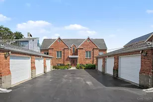 390 Grand Ave, Cincinnati, OH 45205 - Photo 1