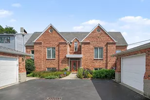 390 Grand Ave, Cincinnati, OH 45205 - Photo 2