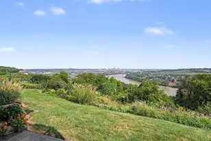 390 Grand Ave, Cincinnati, OH 45205 - Photo 24