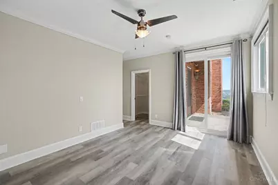 390 Grand Avenue #B, Cincinnati, OH 45205 - Photo 20