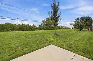 1940 Redbud Dr, Hamilton, OH 45013 - Photo 26