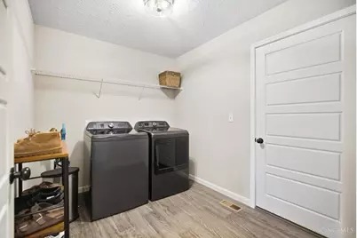 1940 Redbud Drive, Hamilton, OH 45013 - Photo 22