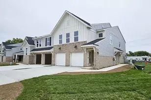 490 Pilot Point, Vandalia, OH 45377 - Photo 1