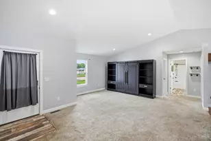 523 S Mill St, Blanchester, OH 45107 - Photo 4