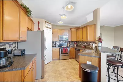 7771 Skyview Circle, Green Township, OH 45248 - Photo 10