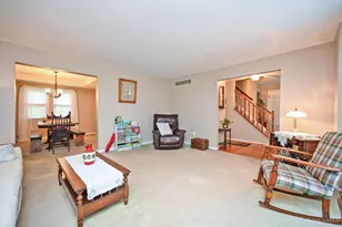 208 Eagleview Way, Reading, OH 45215 - Photo 8