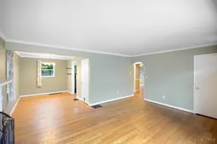 1601 Sutton Ave, Cincinnati, OH 45230 - Photo 6