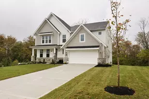 10 Wadestone Ln, Springboro, OH 45066 - Photo 1