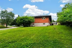 9031 Rolling Ln, Sycamore Township, OH 45236 - Photo 20