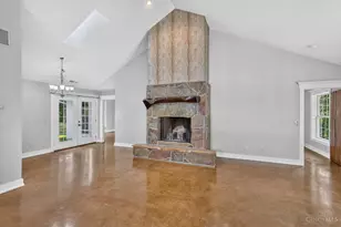 1843 Adams Rd, Hamilton Township, OH 45140 - Photo 12