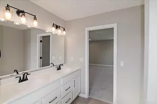 154 Kenneth Hamilton Way, Yellow Springs, OH 45387 - Photo 16