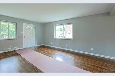 5435 Bonita Drive, Delhi Township, OH 45238 - Photo 8