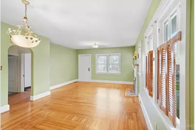 4403 Clifford Road, Deer Park, OH 45236 - Photo 6