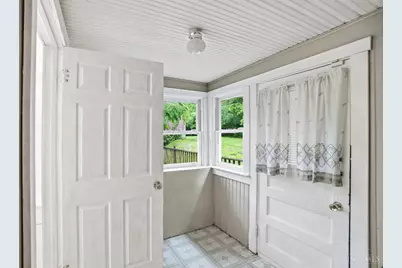 6951 Lesourdsville West Chester Road, Liberty Township, OH 45011 - Photo 20