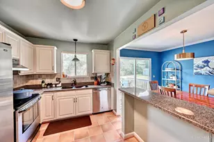 960 Butterfly Ct, Springfield Township, OH 45231 - Photo 12