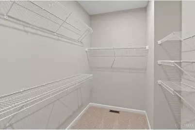 2552 Golden Leaf Drive, Beavercreek, OH 45431 - Photo 18