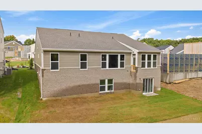 2552 Golden Leaf Drive, Beavercreek, OH 45431 - Photo 24