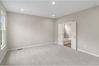 2552 Golden Leaf Drive, Beavercreek, OH 45431 - Photo 14