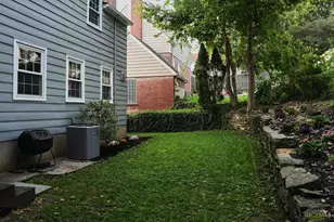 3502 Victoria Pl, Cincinnati, OH 45208 - Photo 6