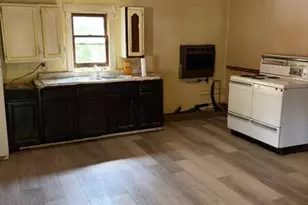 2437 Stringtown Rd, Union Township, OH 45171 - Photo 6