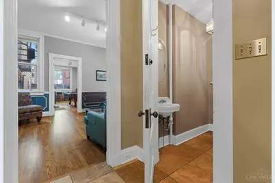20 W Ninth Street, Cincinnati, OH 45202 - Photo 6