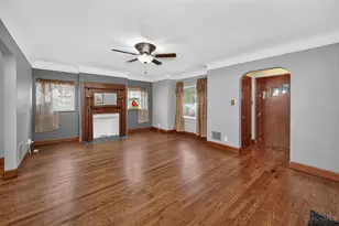 504 N Lawn Ave, Hamilton, OH 45013 - Photo 6