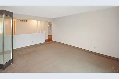 8044 Honeysuckle Lane, West Chester, OH 45069 - Photo 6