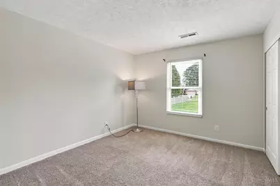 1364 Lamplighter Lane, Fairborn, OH 45324 - Photo 28