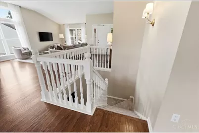 9698 Fallsridge Court, Springfield Township, OH 45231 - Photo 40