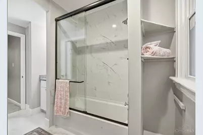 3216 Hackberry Street, Cincinnati, OH 45207 - Photo 28