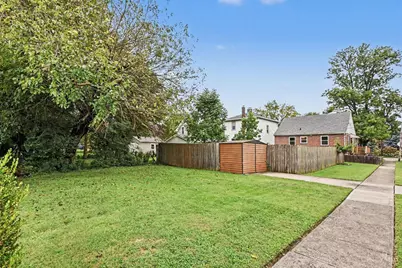7418 Plainfield Road, Deer Park, OH 45236 - Photo 32