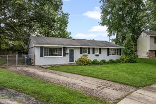 807 Kenmar Dr, Loveland, OH 45140 - Photo 2
