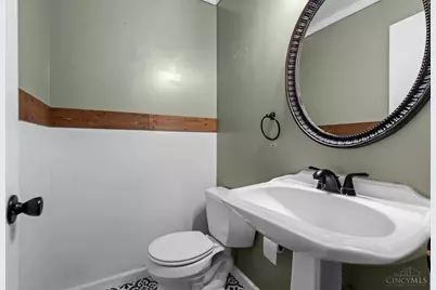 807 Kenmar Drive, Loveland, OH 45140 - Photo 16