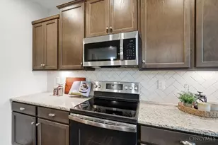 4982 Renaissance Park Dr, Middletown, OH 45005 - Photo 18