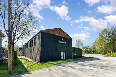 77 N Depot Avenue, Batavia, OH 45103 - Photo 2