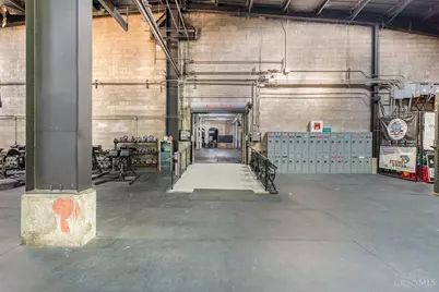 77 N Depot Avenue, Batavia, OH 45103 - Photo 6
